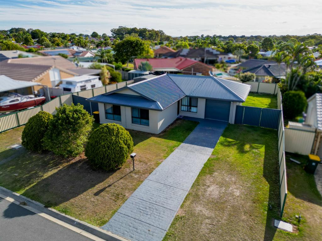 39 Lachlan Cres, Sandstone Point, QLD 4511