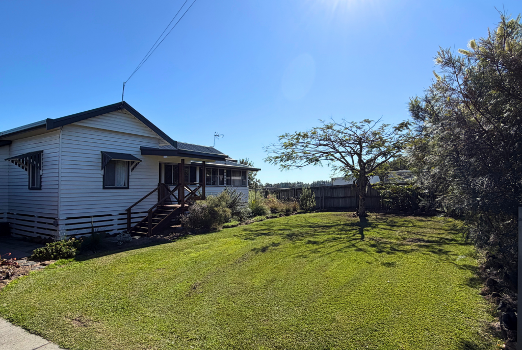 100 Maudsland Rd, Oxenford, QLD 4210