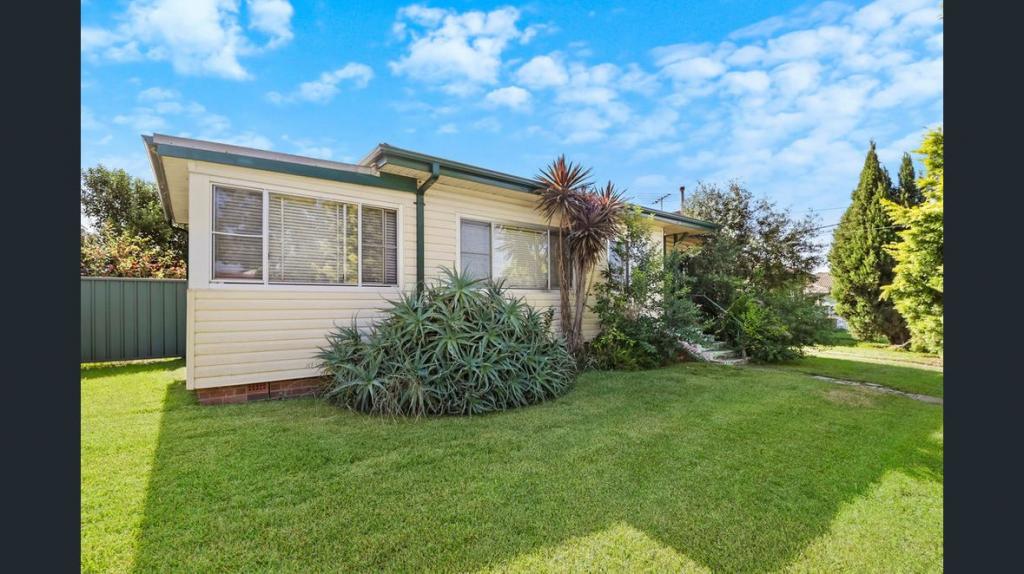 13 Yuruga Ave, Doonside, NSW 2767