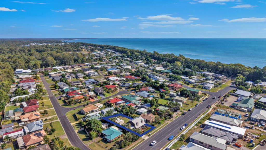 21 Jeppesen Rd, Toogoom, QLD 4655