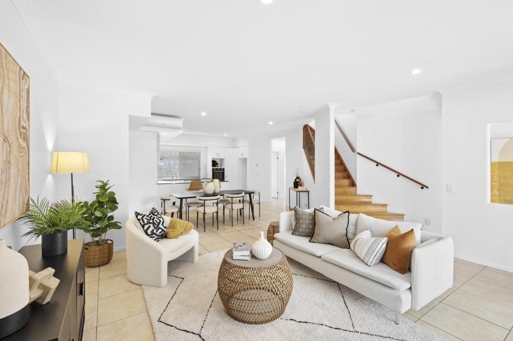2/29 Bayswater Ave, Varsity Lakes, QLD 4227