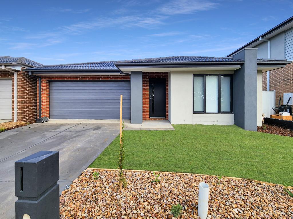 48 Kennard Gr, Charlemont, VIC 3217