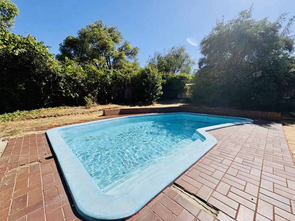 25 Calectasia St, Greenwood, WA 6024