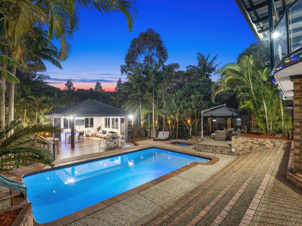 13 Edelsten Ct, Carrara, QLD 4211