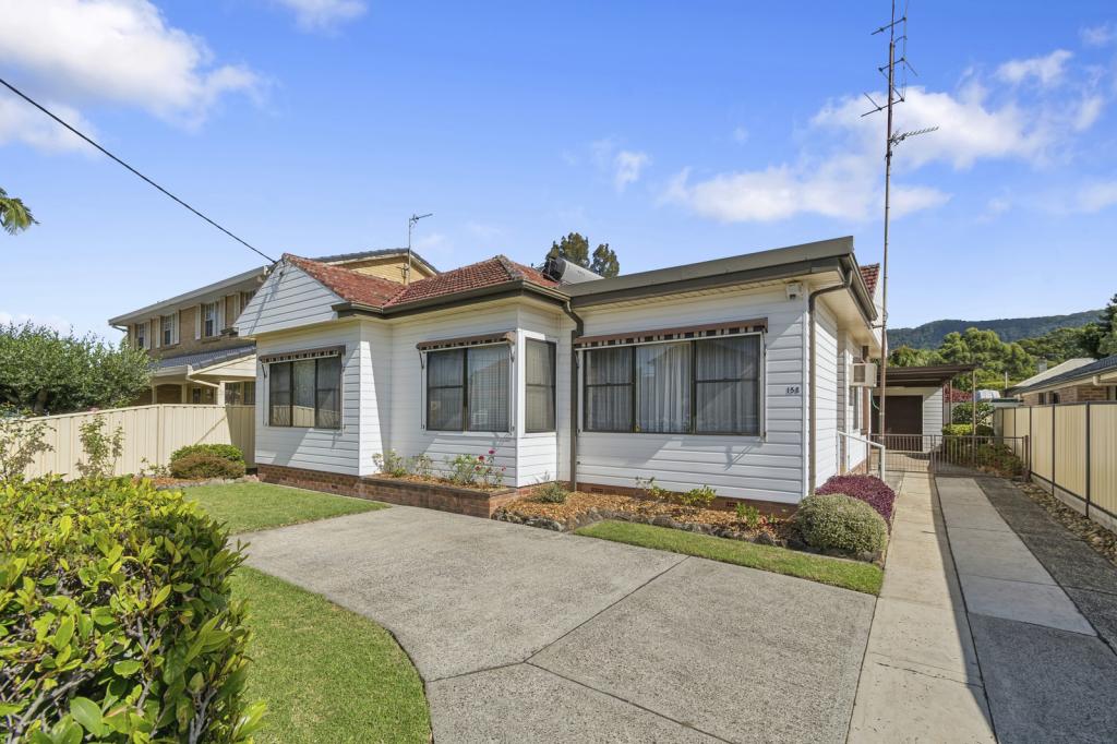 158 Meadow St, Fairy Meadow, NSW 2519