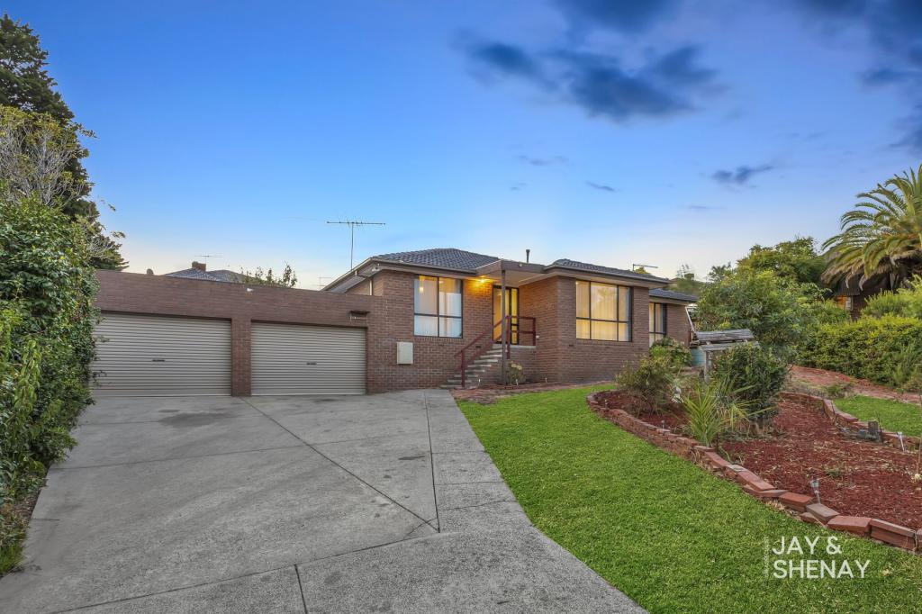 4 Barker Ct, Endeavour Hills, VIC 3802