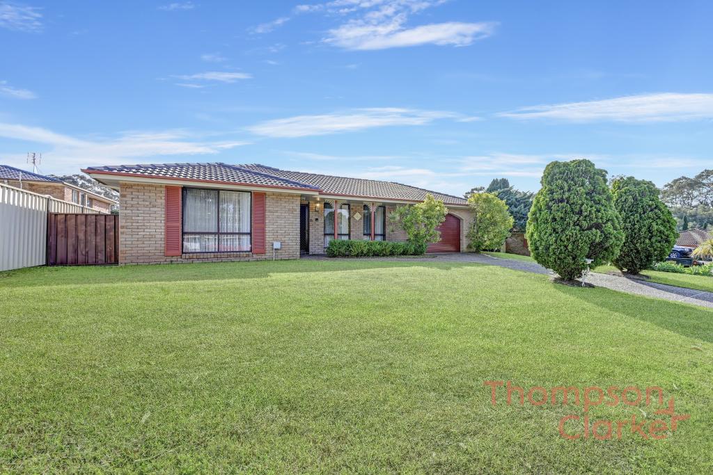 4 Scarlet Cl, Metford, NSW 2323