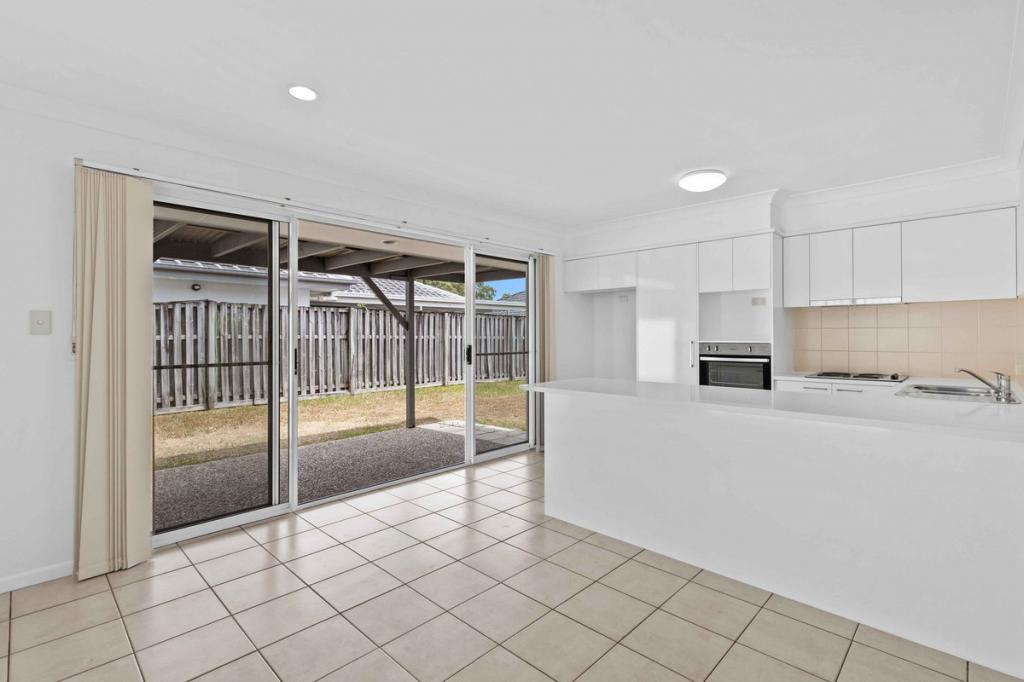 48 Seville Cct, Burleigh Waters, QLD 4220