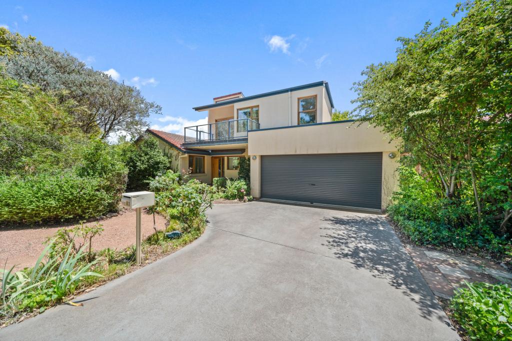 83 HANNAN PL, AINSLIE, ACT 2602