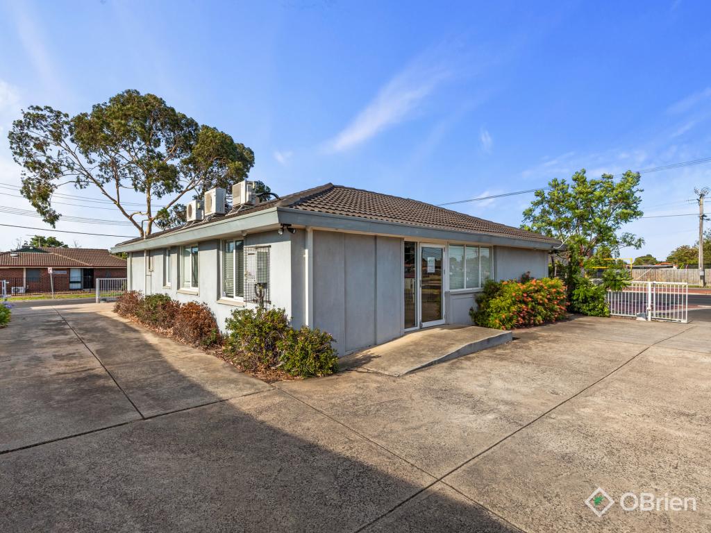 4 PENTLOWE ST, HOPPERS CROSSING, VIC 3029