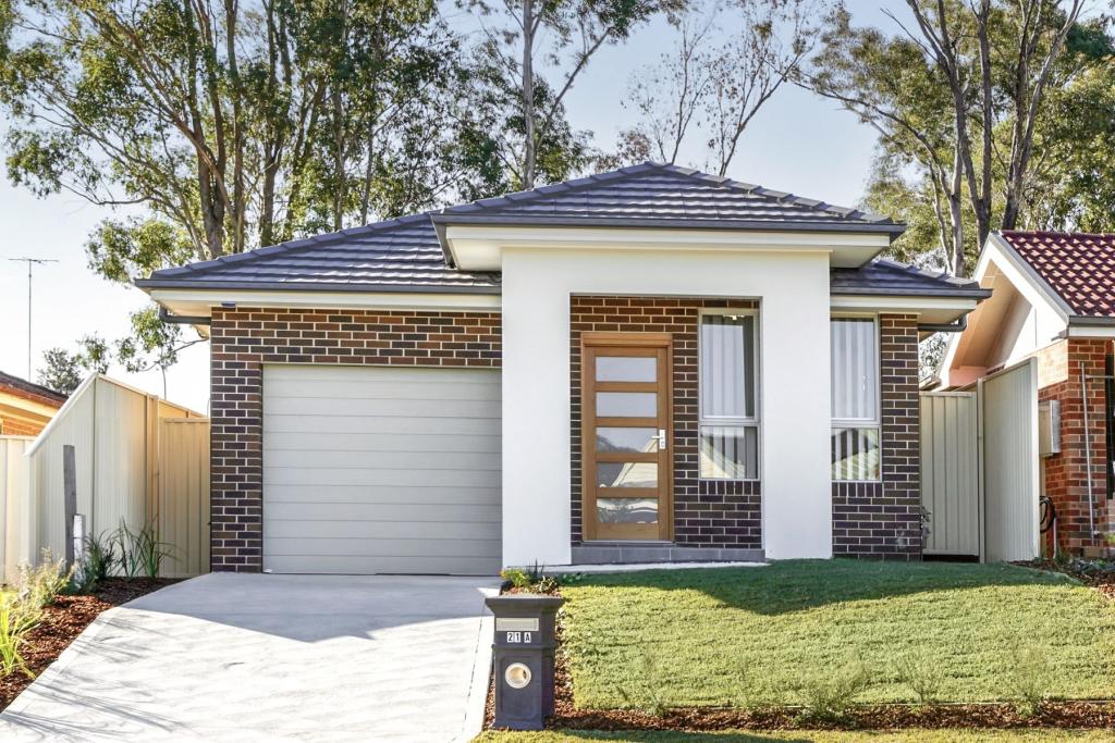 21a Womra Cres, Glenmore Park, NSW 2745