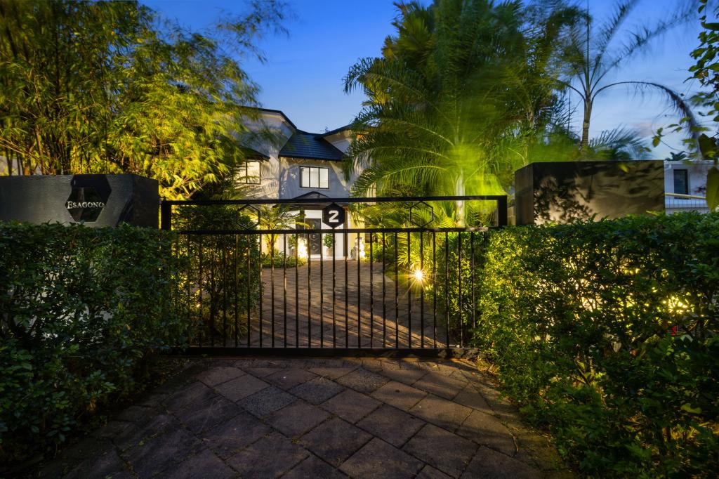 2 Solander Bvd, Port Douglas, QLD 4877