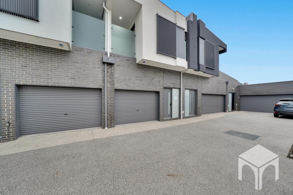 3/34 CURLEW AVE, ALTONA, VIC 3018