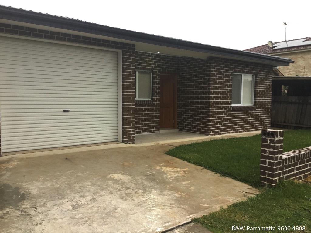 61A LOUIS ST, GRANVILLE, NSW 2142