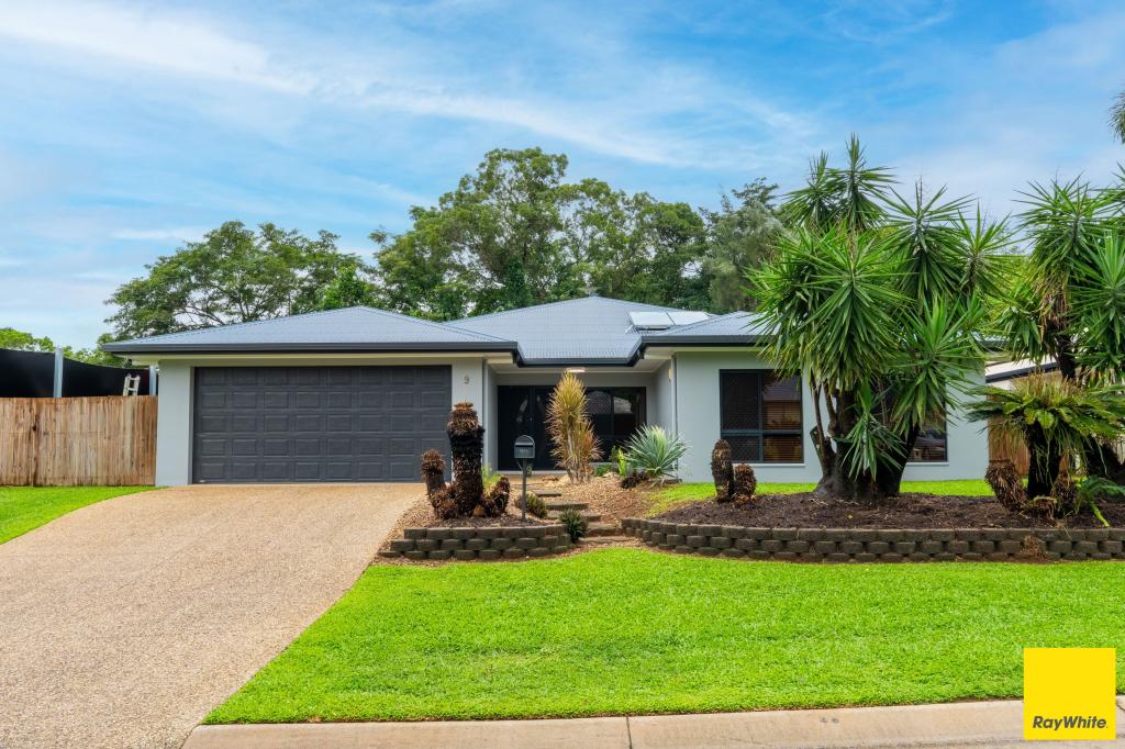 9 Carron Cl, Bentley Park, QLD 4869