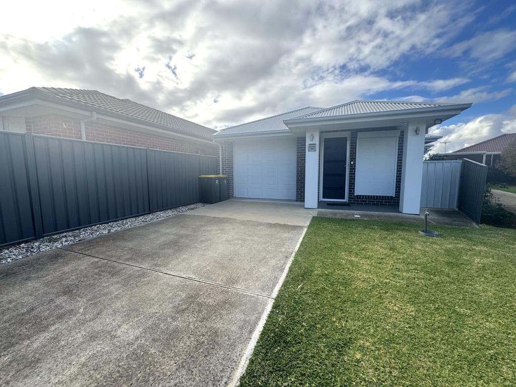 4a Novak Cres, Valley View, SA 5093