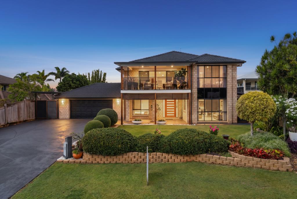 8 Melrose Ct, Redland Bay, QLD 4165