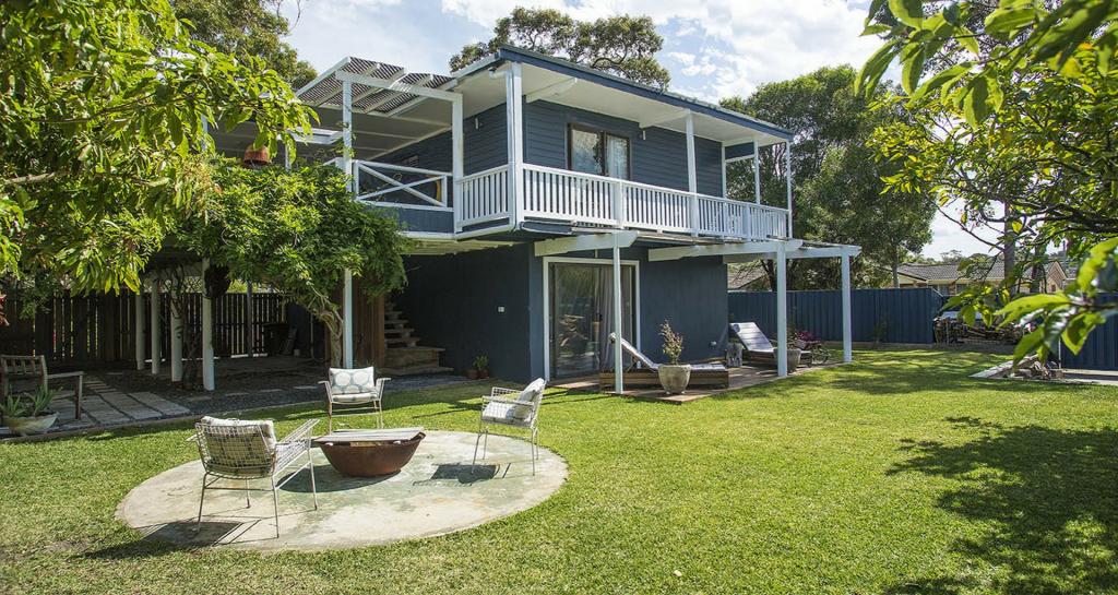 27 Edgewater Ave, Sussex Inlet, NSW 2540