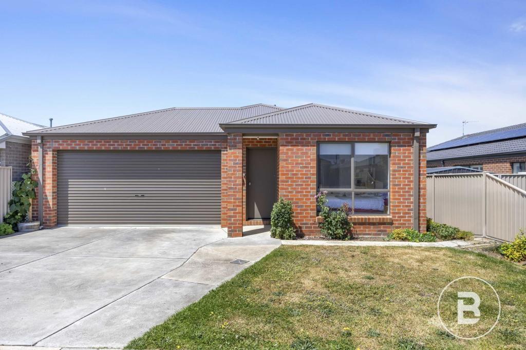 14 Red Robin Dr, Winter Valley, VIC 3358
