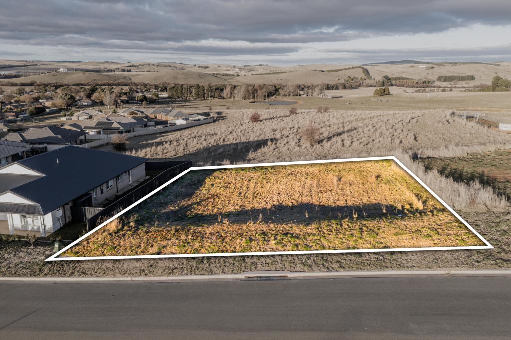 7 St Vincent Welsh Way, Blayney, NSW 2799