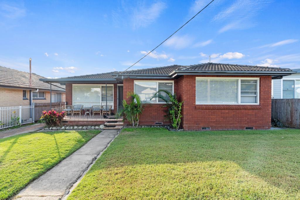 38 Conmurra Cct, Shortland, NSW 2307