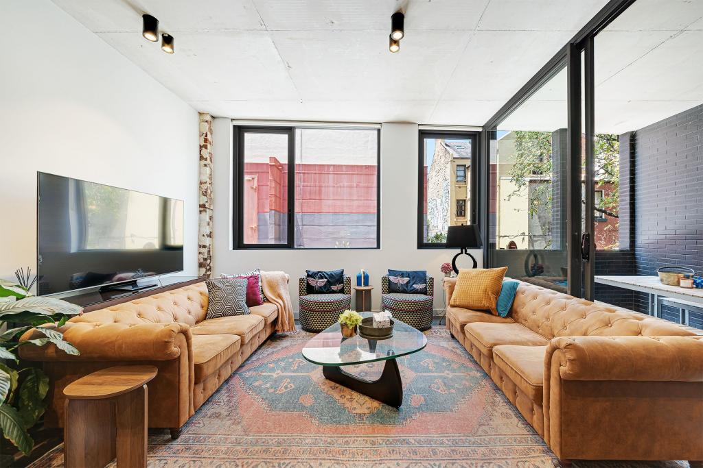 2/26 Hutchinson St, Surry Hills, NSW 2010