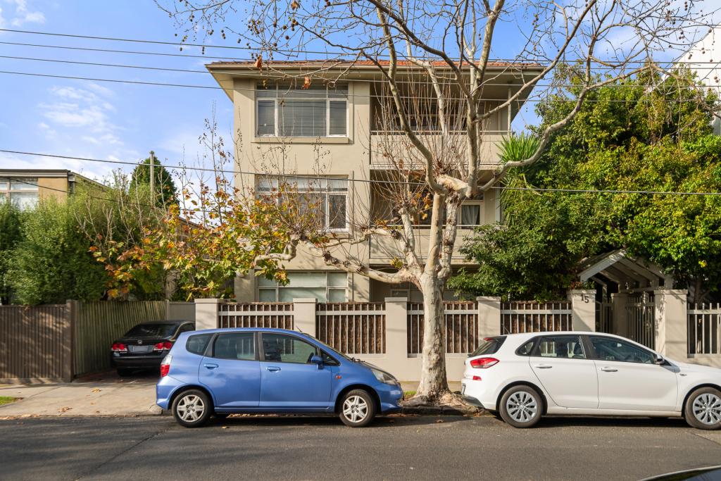 10/15 Pine Ave, Elwood, VIC 3184