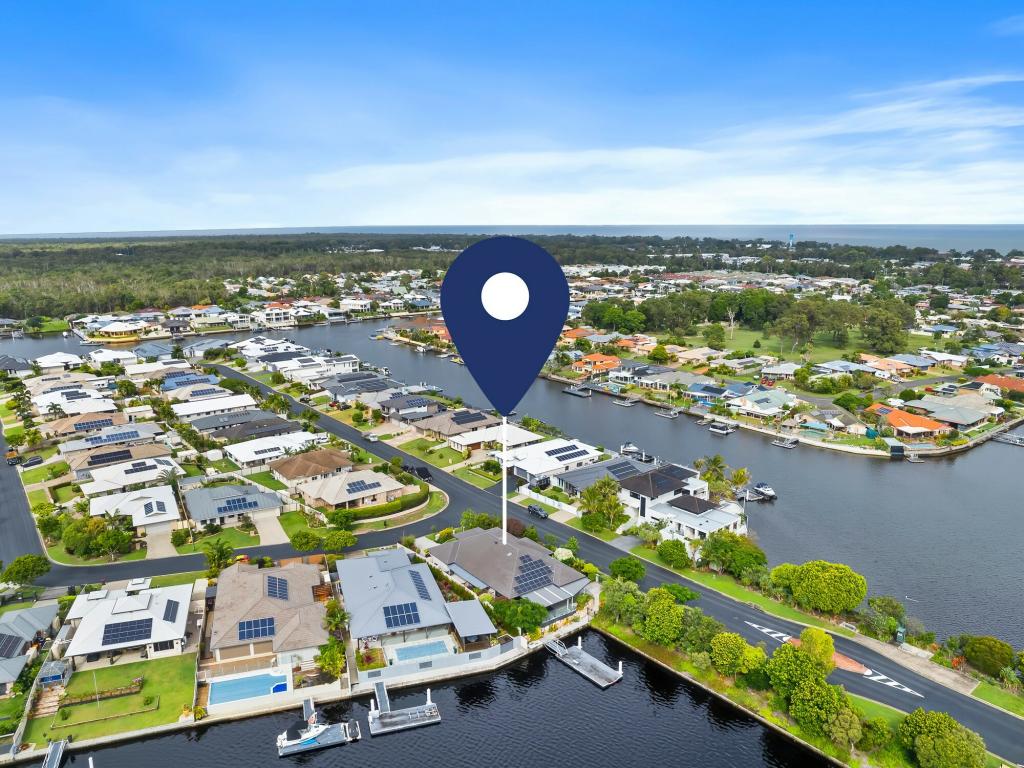 28-30 Pentas Dr, Bongaree, QLD 4507