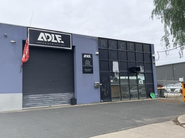 1/60 MILLER ST, EPPING, VIC 3076