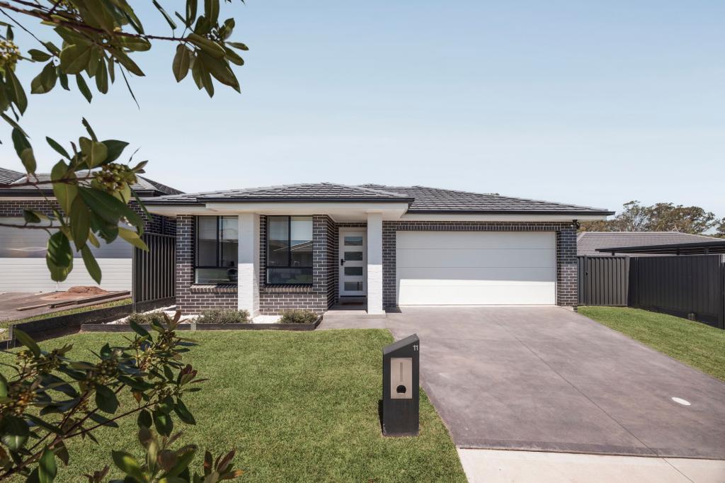 11 Sanderson St, Tahmoor, NSW 2573