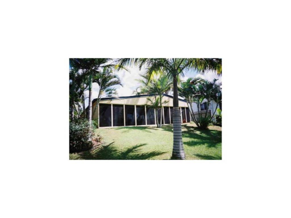 66 John Dory St, Taylors Beach, QLD 4850