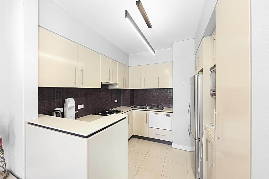 317/5 Stromboli Strait, Wentworth Point, NSW 2127