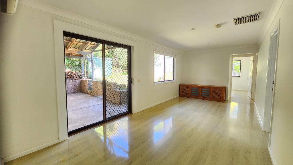 70 Carey St, Tumut, NSW 2720