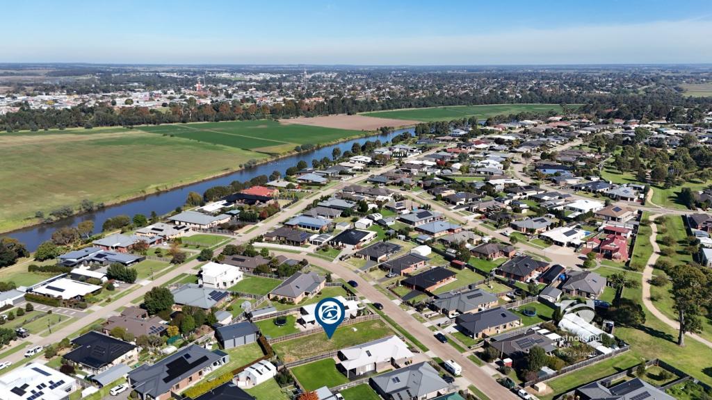 15 Glendon Dr, Eastwood, VIC 3875