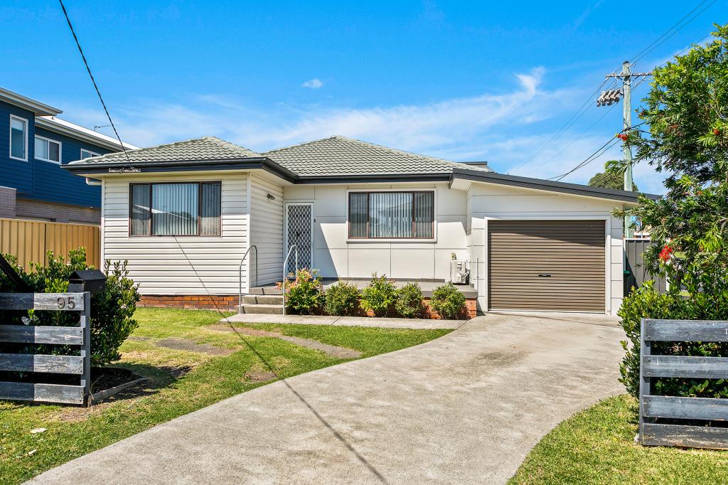 95 Addison Ave, Lake Illawarra, NSW 2528