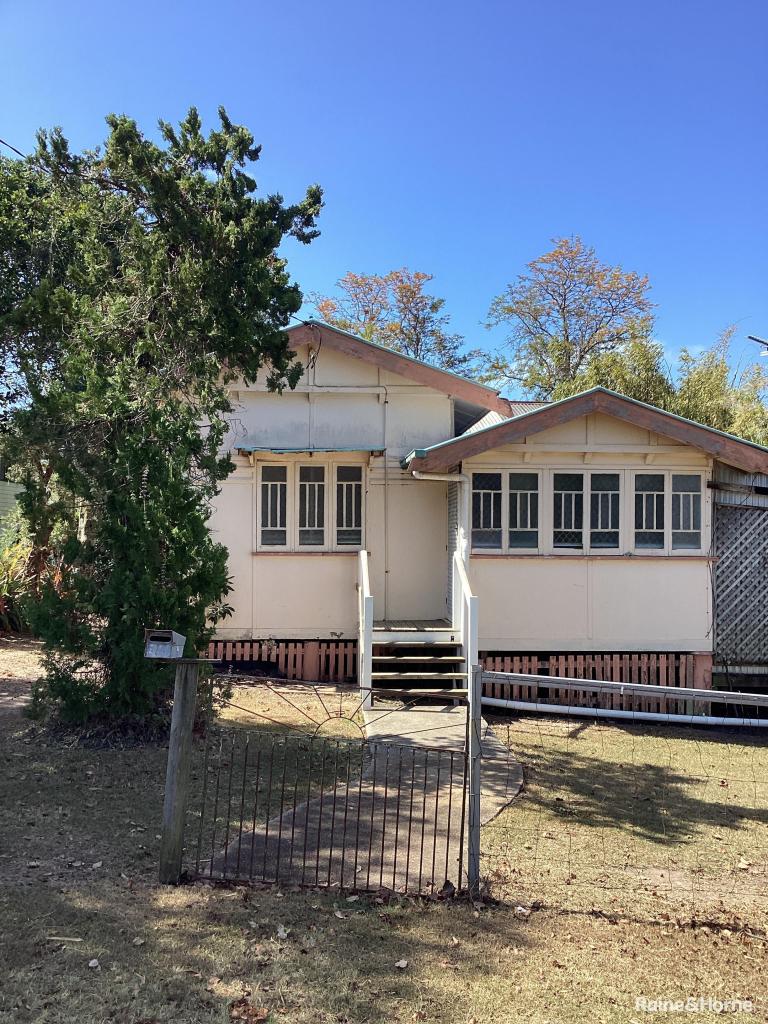 306 TORQUAY TCE, TORQUAY, QLD 4655