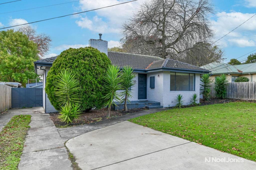 22 Melton Gr, Croydon, VIC 3136