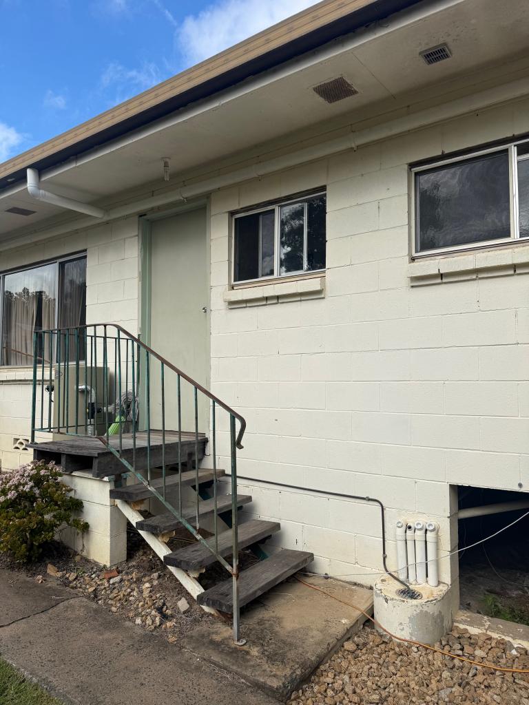1/16 Mt Stanley Rd, Nanango, QLD 4615