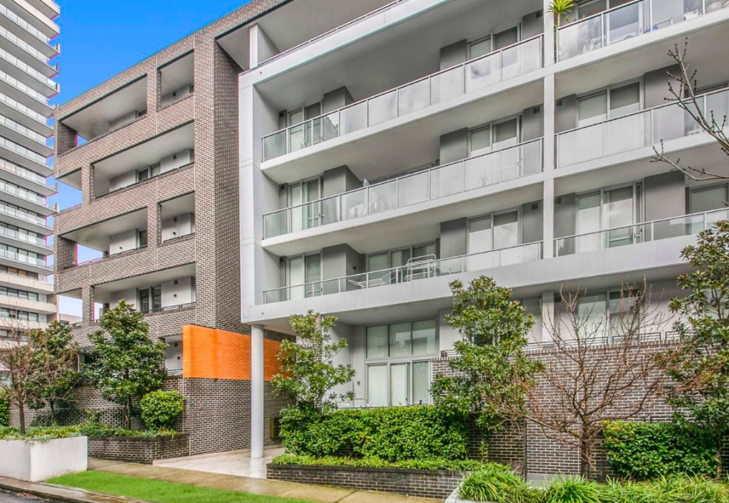 623/2 Half St, Wentworth Point, NSW 2127