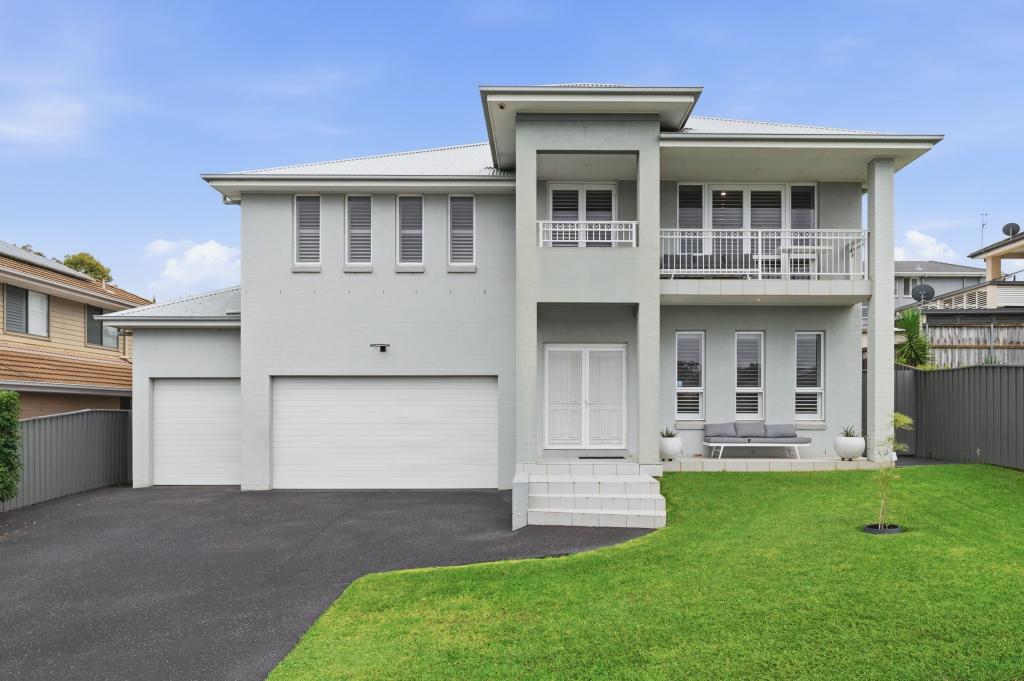 7 Mclucas Cct, Elderslie, NSW 2570