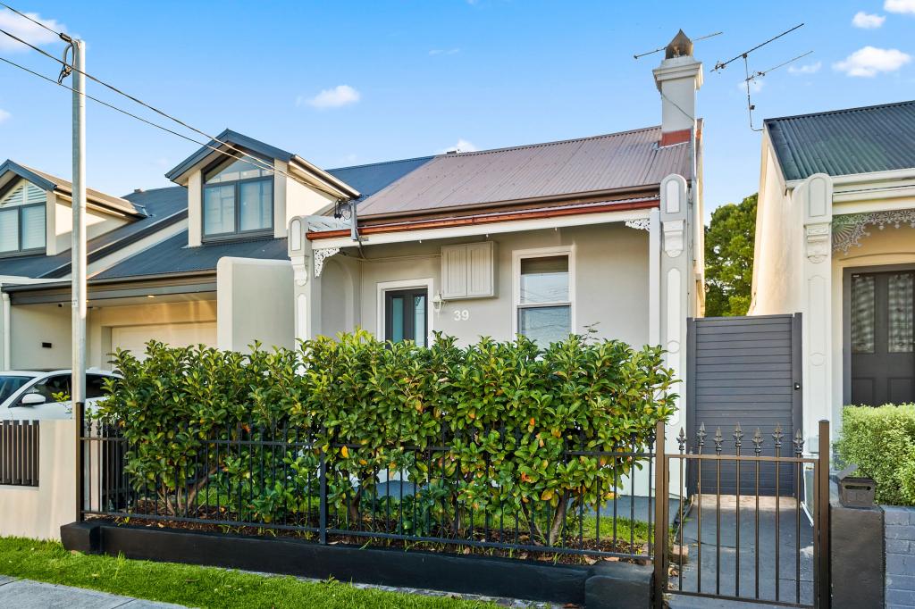 39 Farr St, Banksia, NSW 2216