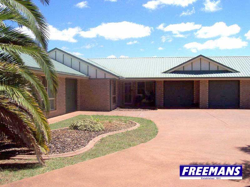 1/10 KURTELLEN CRES, KINGAROY, QLD 4610