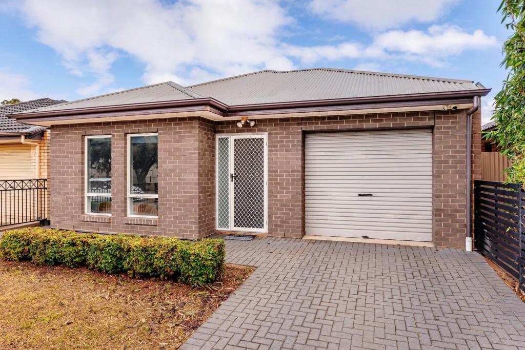 25 Kenmair St, Mansfield Park, SA 5012