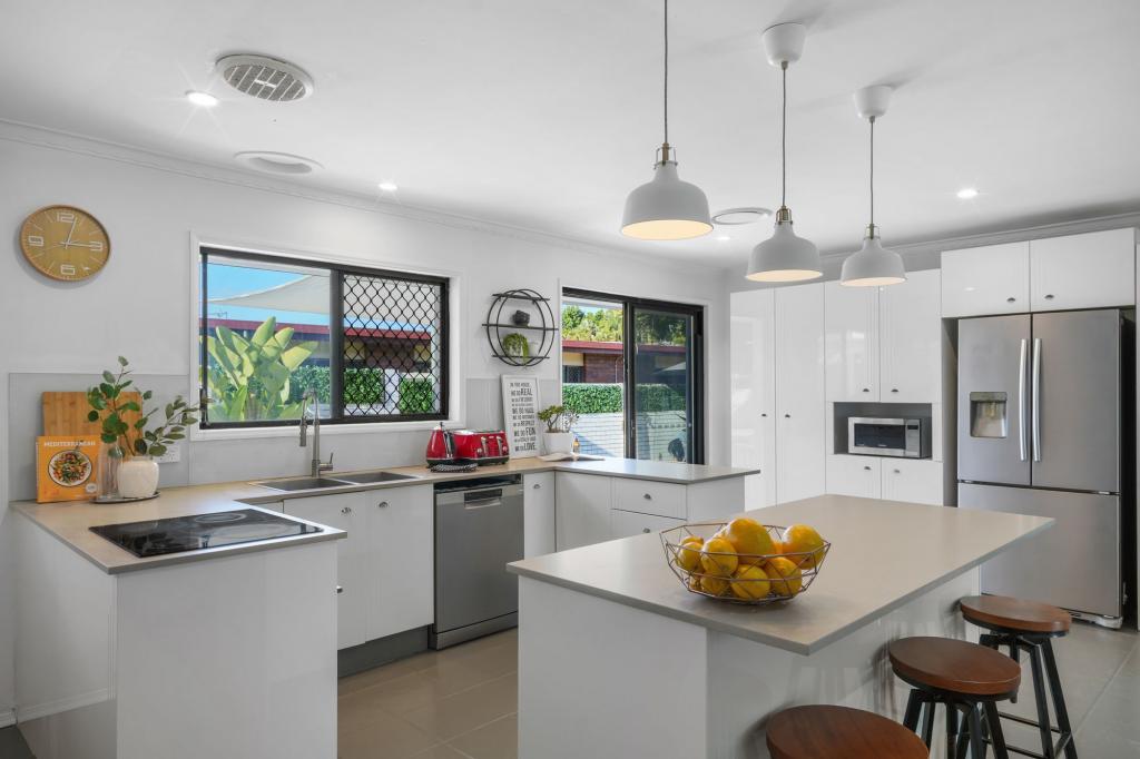 43 Yangoora Cres, Ashmore, QLD 4214