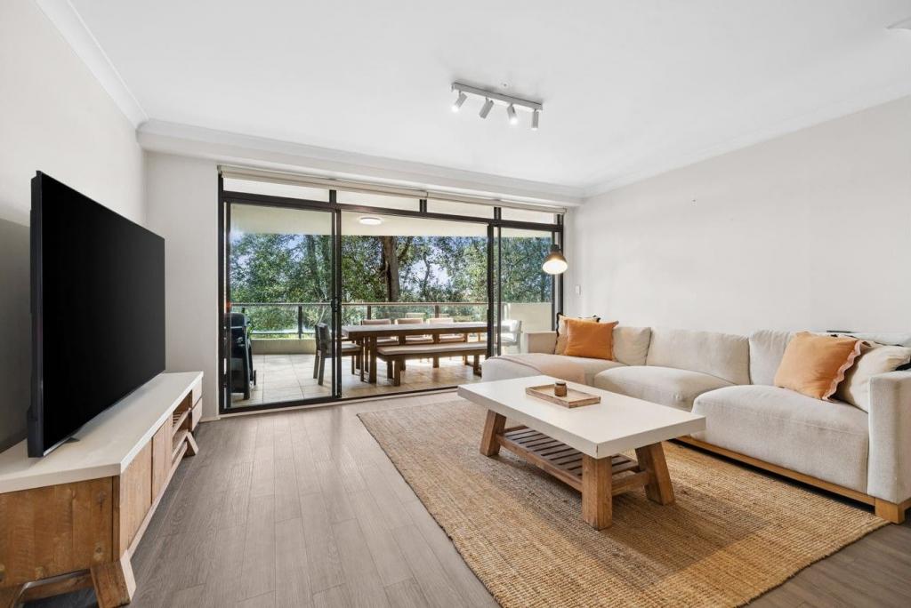 10/2-2A FRANCIS ST, BONDI BEACH, NSW 2026