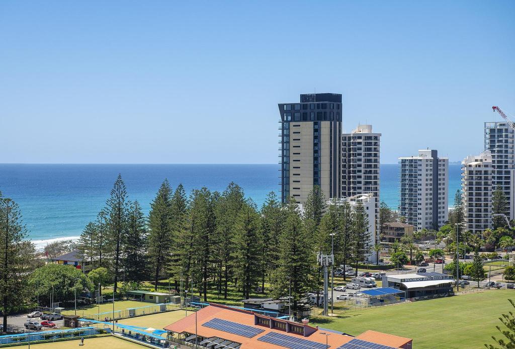 1304/28-30 SECOND AVE, BROADBEACH, QLD 4218
