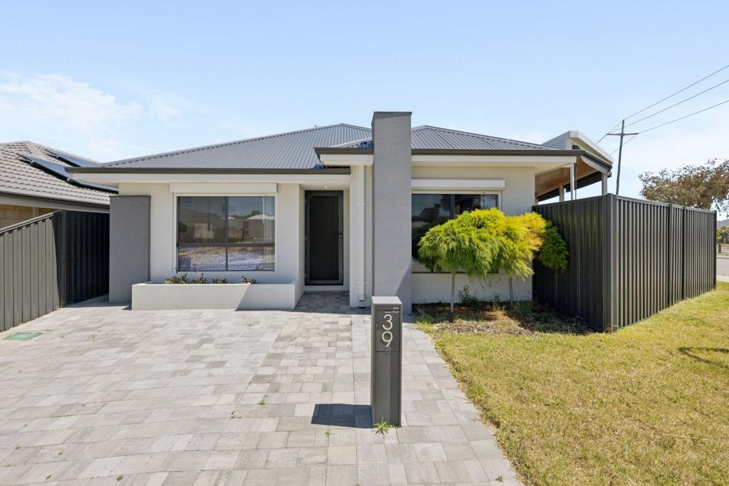 39 Cara Way, Wattle Grove, WA 6107