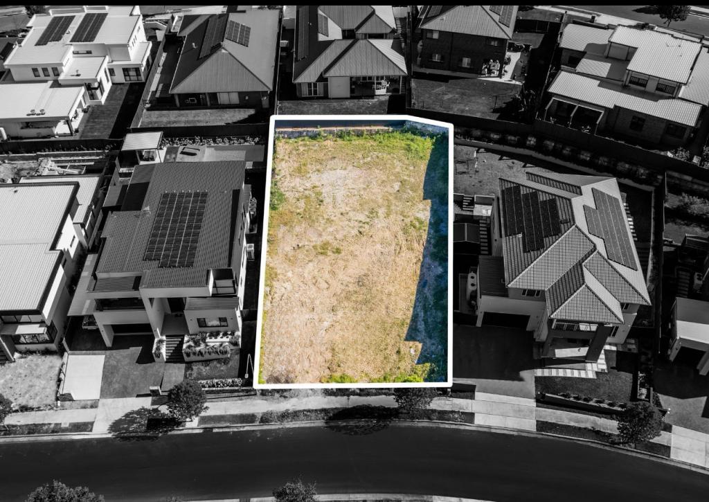 179 Bradley St, Glenmore Park, NSW 2745