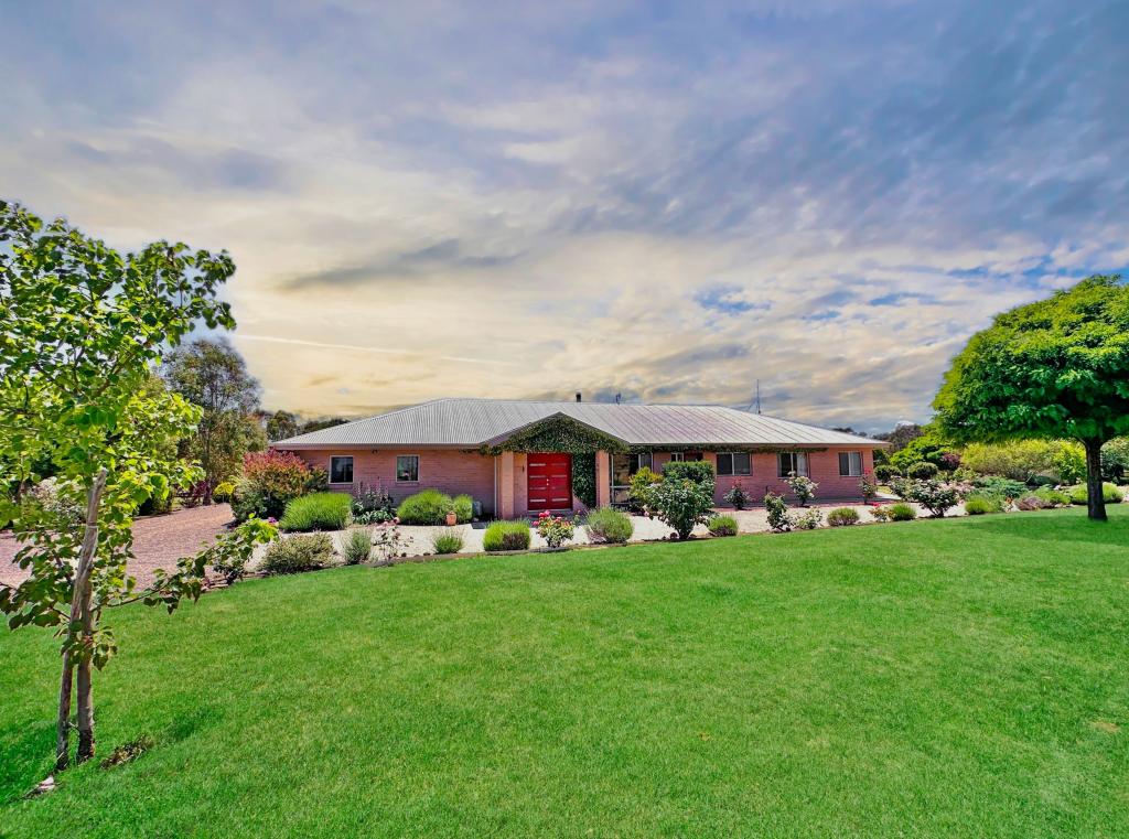 62 Cherry Vale Pl, Young, NSW 2594