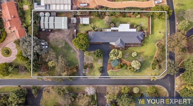 10-12 Hillsmeade Dr, Narre Warren South, VIC 3805